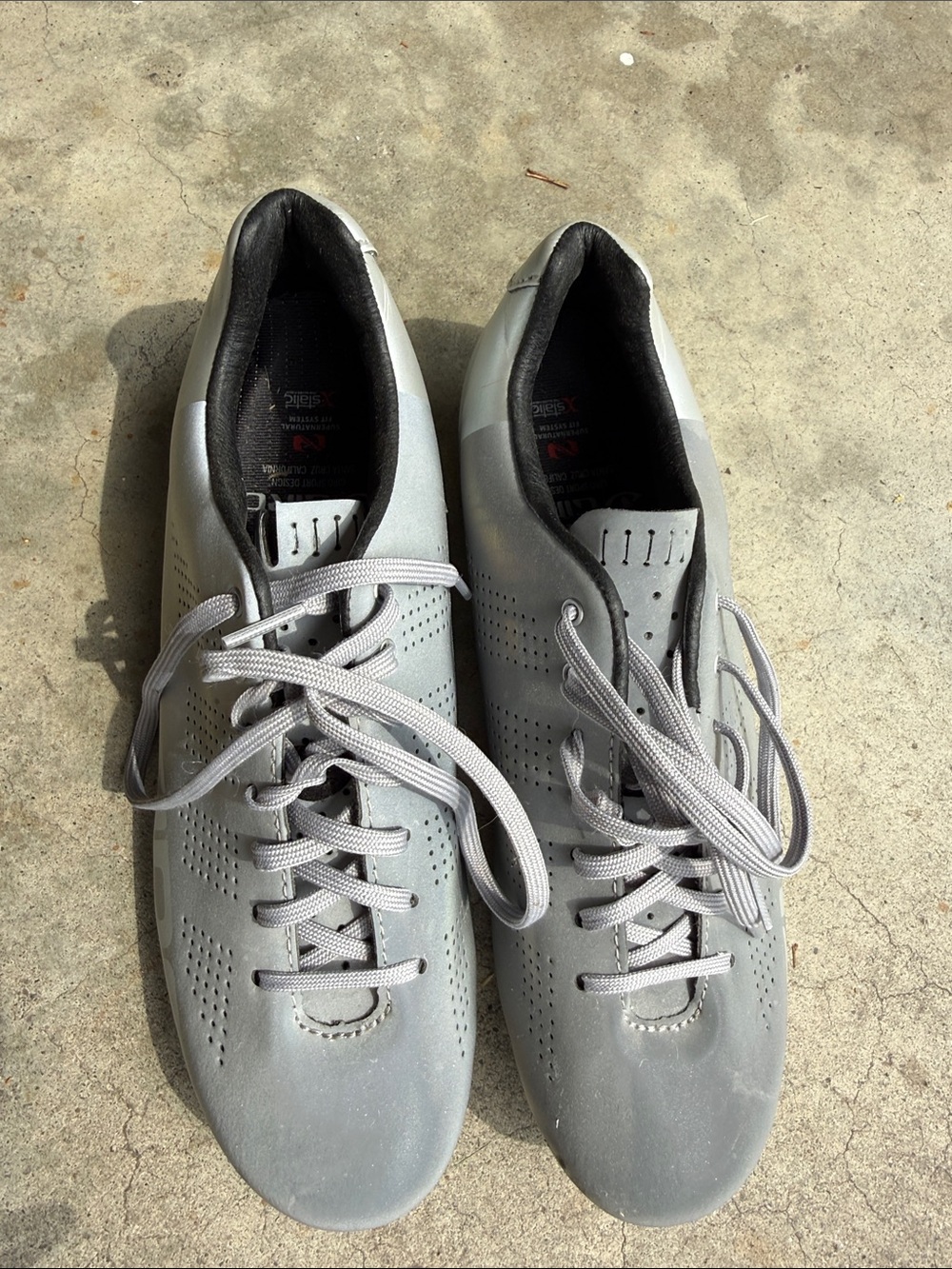 Men's Giro Cycling Shoes - Picture 2 of 6